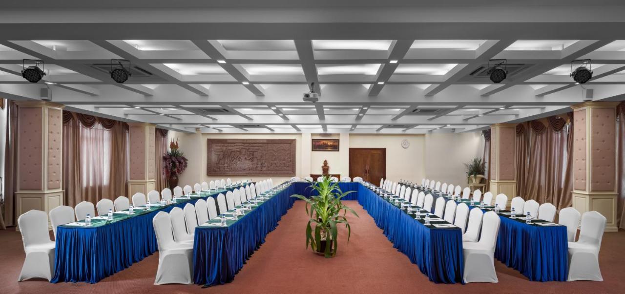 Green Palace Hotel Phnom Penh Extérieur photo